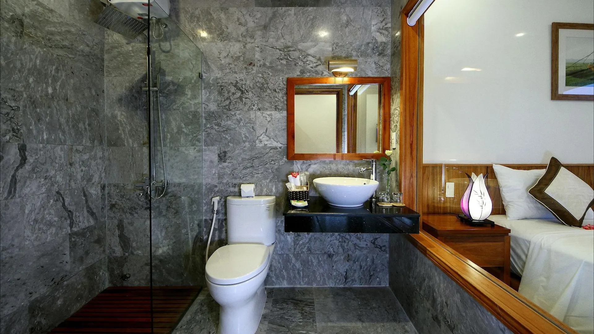 Lama Homestay הוי אן