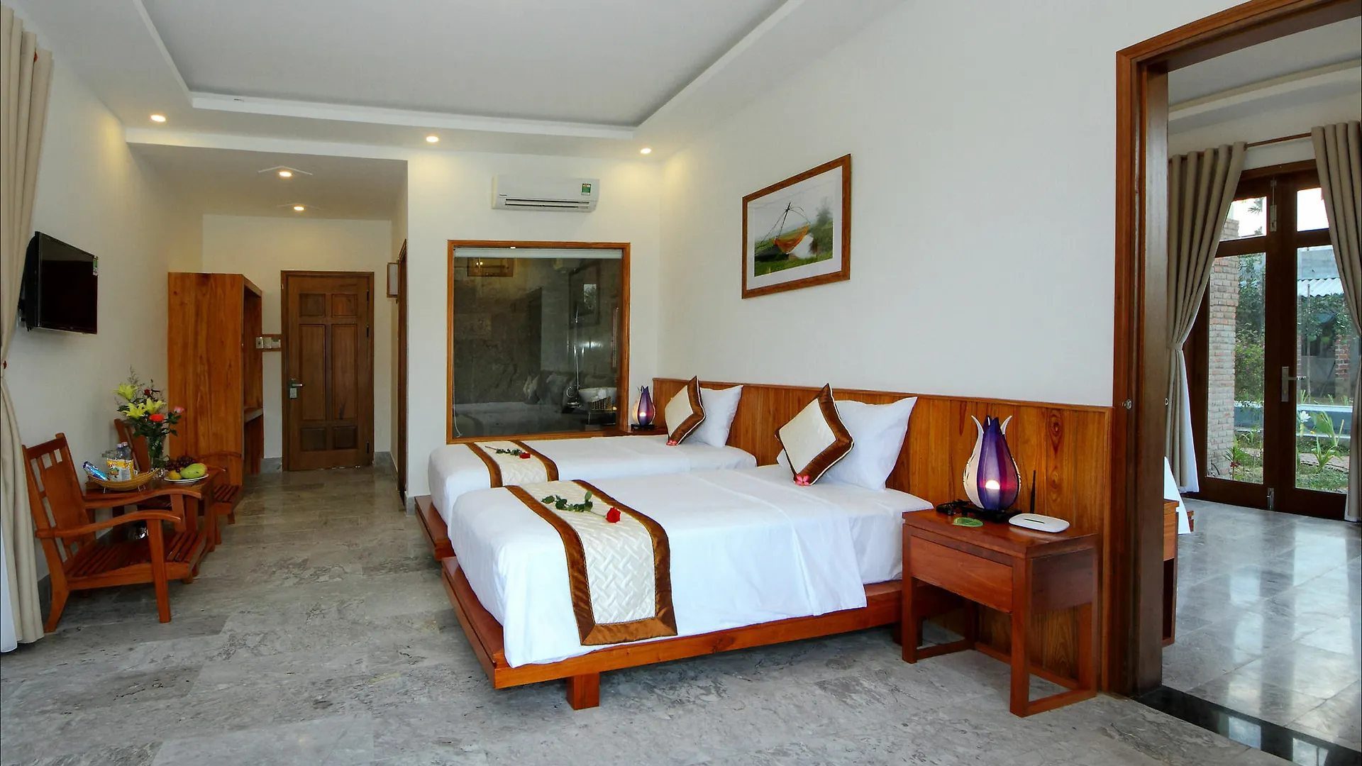 Lama Homestay הוי אן 3*,