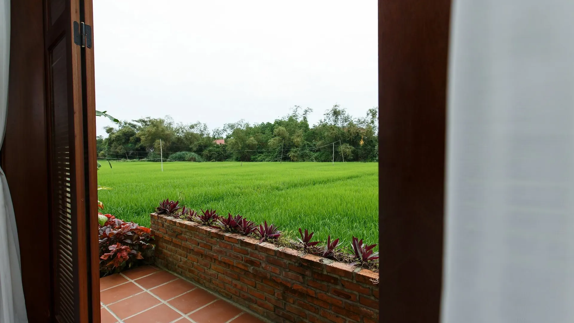 Lama Homestay הוי אן 3*,