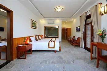 Lama Homestay Хойан Отель